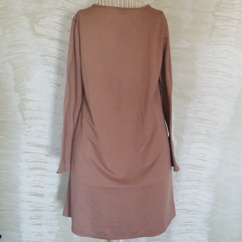 Tan Anself dress - Picture 2 of 7